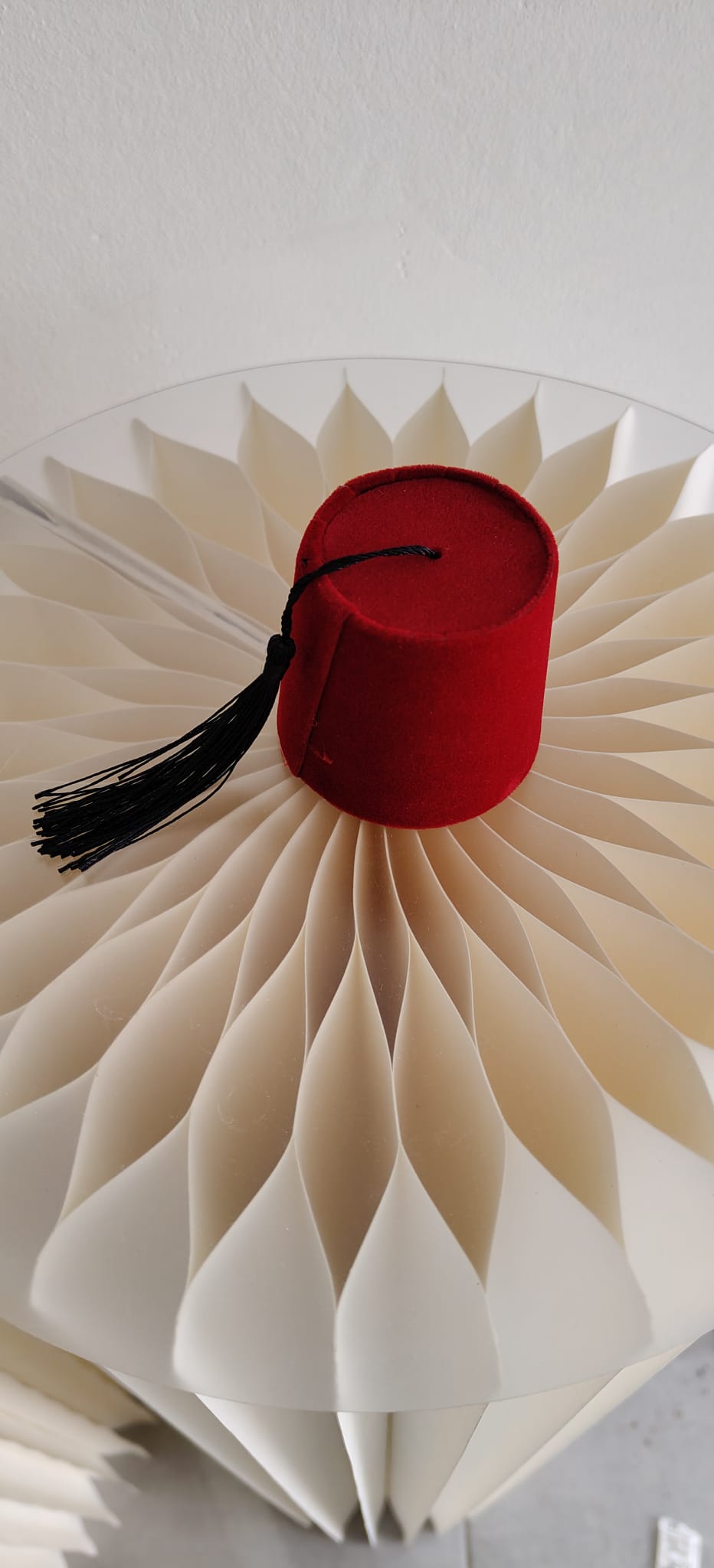 توزيعه طربوش مخمل